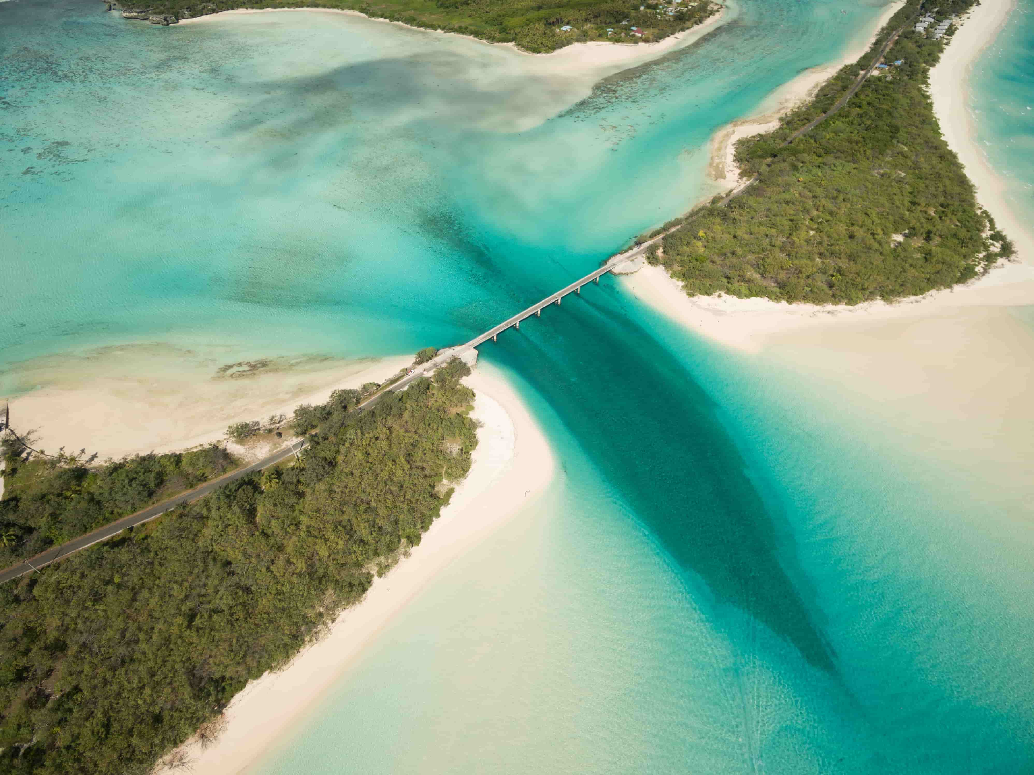 Visit Ouvea Island in New Caledonia - Aircalin